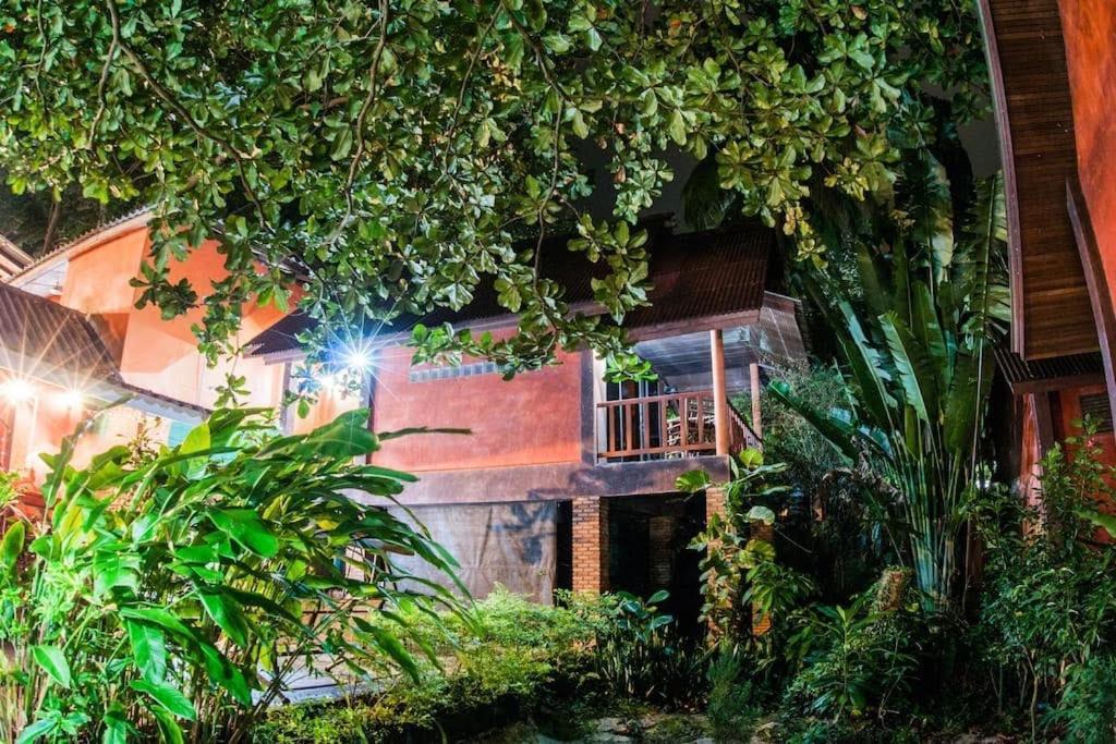 Fish House Hotel Ко Чанг Екстериор снимка